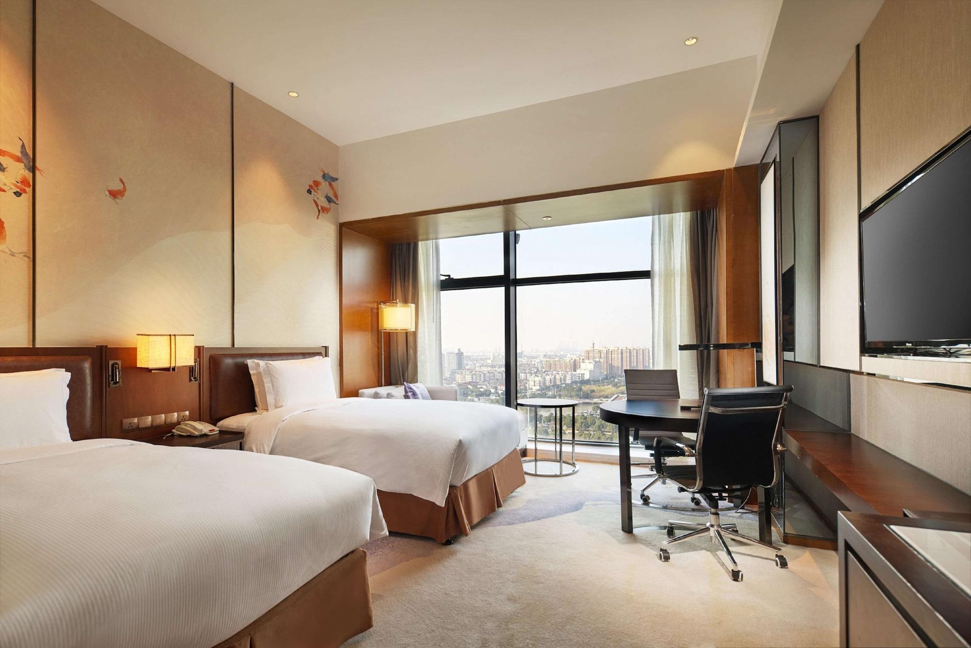 Doubletree By Hilton Ningbo Beilun Hotell Exteriör bild