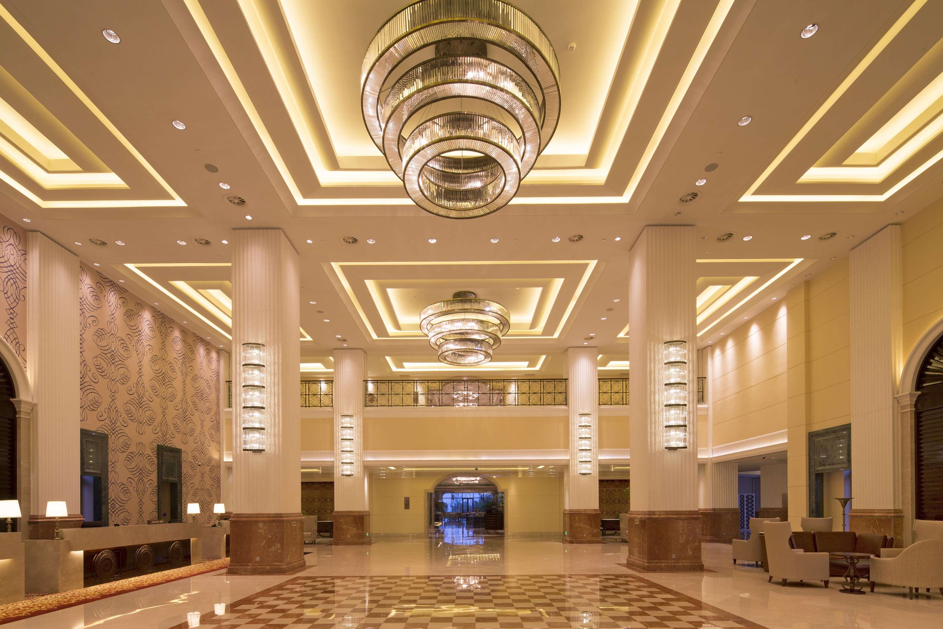 Doubletree By Hilton Ningbo Beilun Hotell Exteriör bild